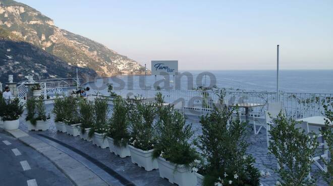 positano montemare al faro bar