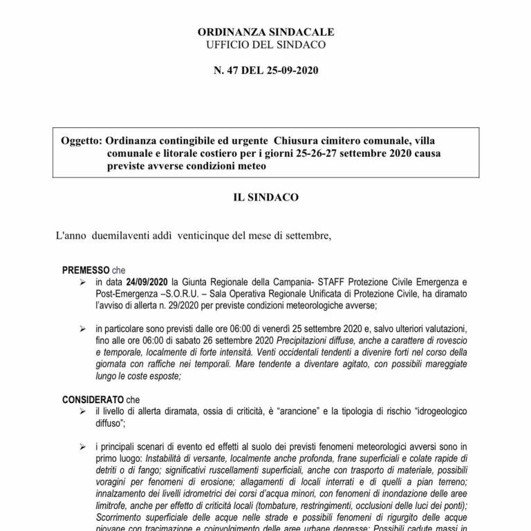 Maltempo a Vietri sul Mare. Cimitero e villa comunale chiusi, accesso al litorale costiero vietato