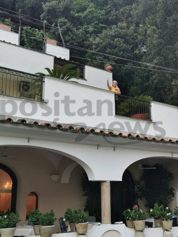 Positano. Riaperta la Taverna del Leone: arrivano i primi clienti