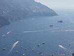 Positano, sabato 5 settembre. Yacht in mare