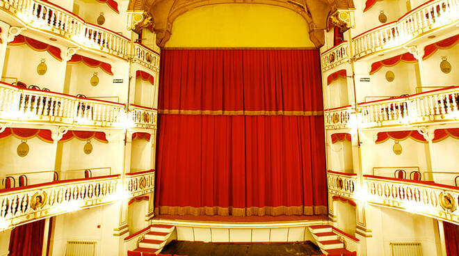 Napoli - Teatro Sannazaro