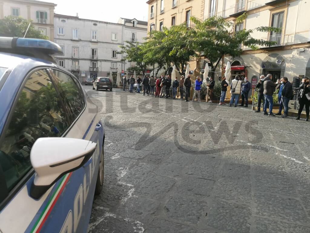 proteste mercatali piazza cota piano di sorrento