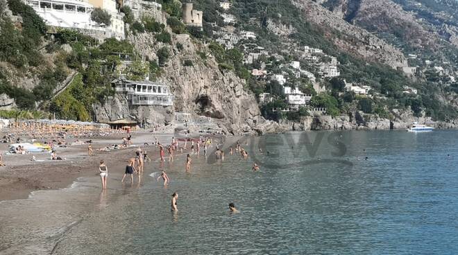 spiaggia positano ottobre