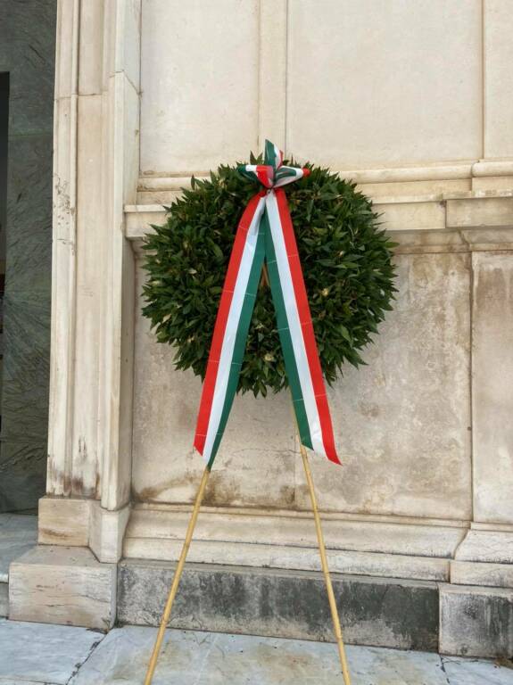 Positano. Giornata dell'Unità Nazionale e delle Forze Armate: il ringraziamento a coloro che ogni giorno onorano la divisa