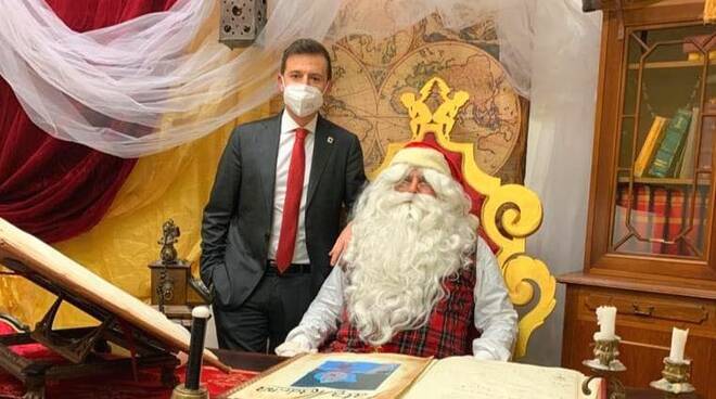 babbo natale sorrento sindaco coppola