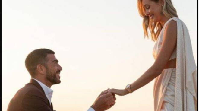 Graziano Pellè chiede la mano alla fidanzata: proposta da sogno a Dubai per Viky Varga