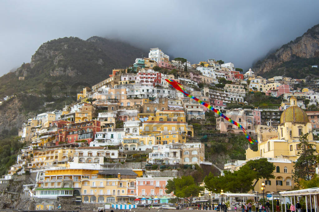 Positano fine gennaio è sapore di primavera in spiaggia