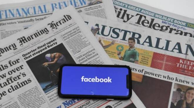 Facebook blocca i contenuti dei giornali in Australia