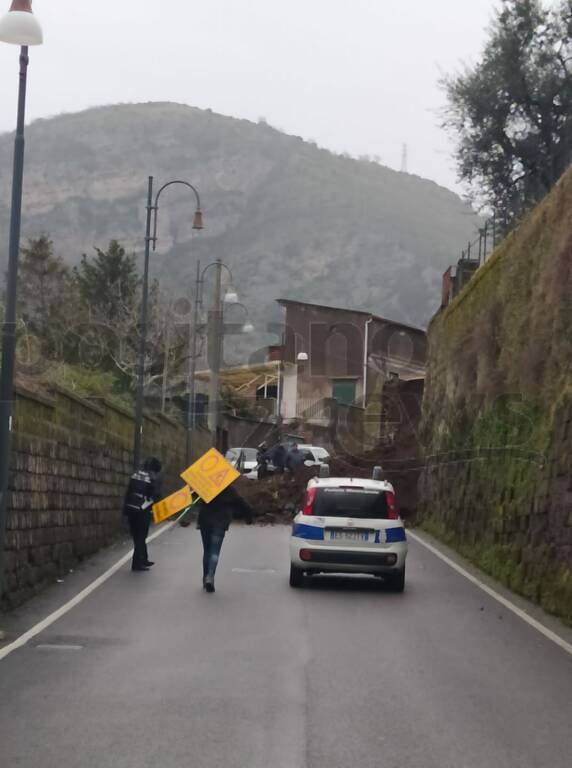 Piano di Sorrento, frana in via Gennaro Maresca