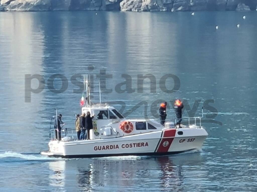 Positano, Capitaneria di porto al molo per controlli