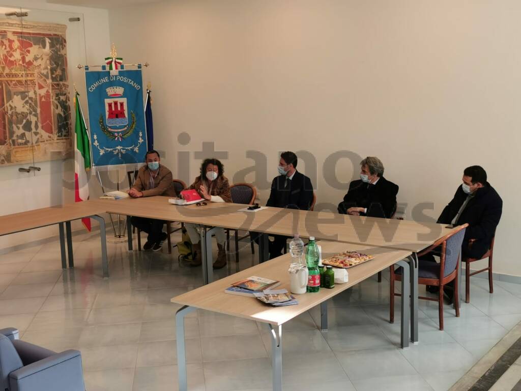 Positano: in corso un incontro con l’assessore regionale al turismo Casucci