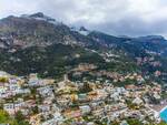 Primavera con la neve sui monti di Positano 