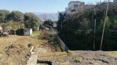 Sorrento,prolungamento lavori sul Corso Italia a "sottomonte". Imprevisto, oppure “disattenzione” del geologo?