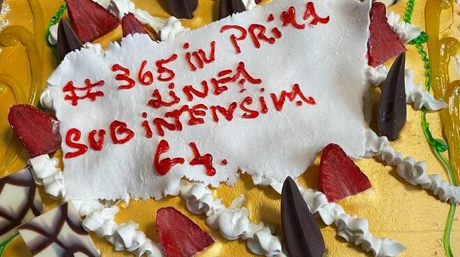 Torta 365 giorni al fronte 