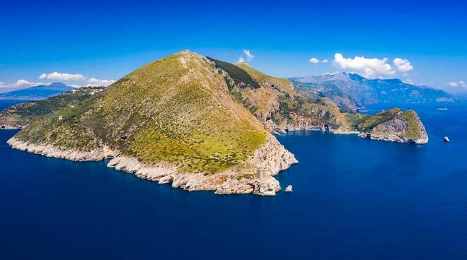 Massa Lubrense, con l'Amp Punta Campanella il primo weekend "giallo" da vivere in natura