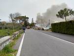 Piano di Sorrento, bus in fiamme: scampata la tragedia, i retroscena