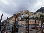 Positano, al via il montaggio del pontile dei Lucibello