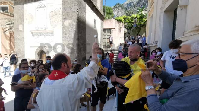 Positano festeggia San Vito: questa mattina la benedizione dei cani