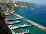 Sorrento, alla spiaggia di San Francesco accesso esclusivo per anziani e residenti 