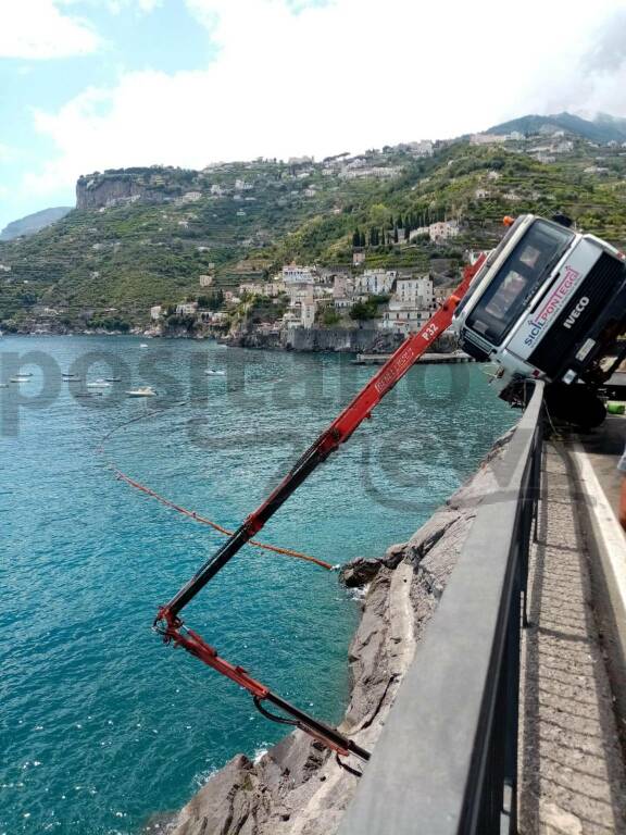 incidente drammatico Via Torricella fra Minori e Maiori 