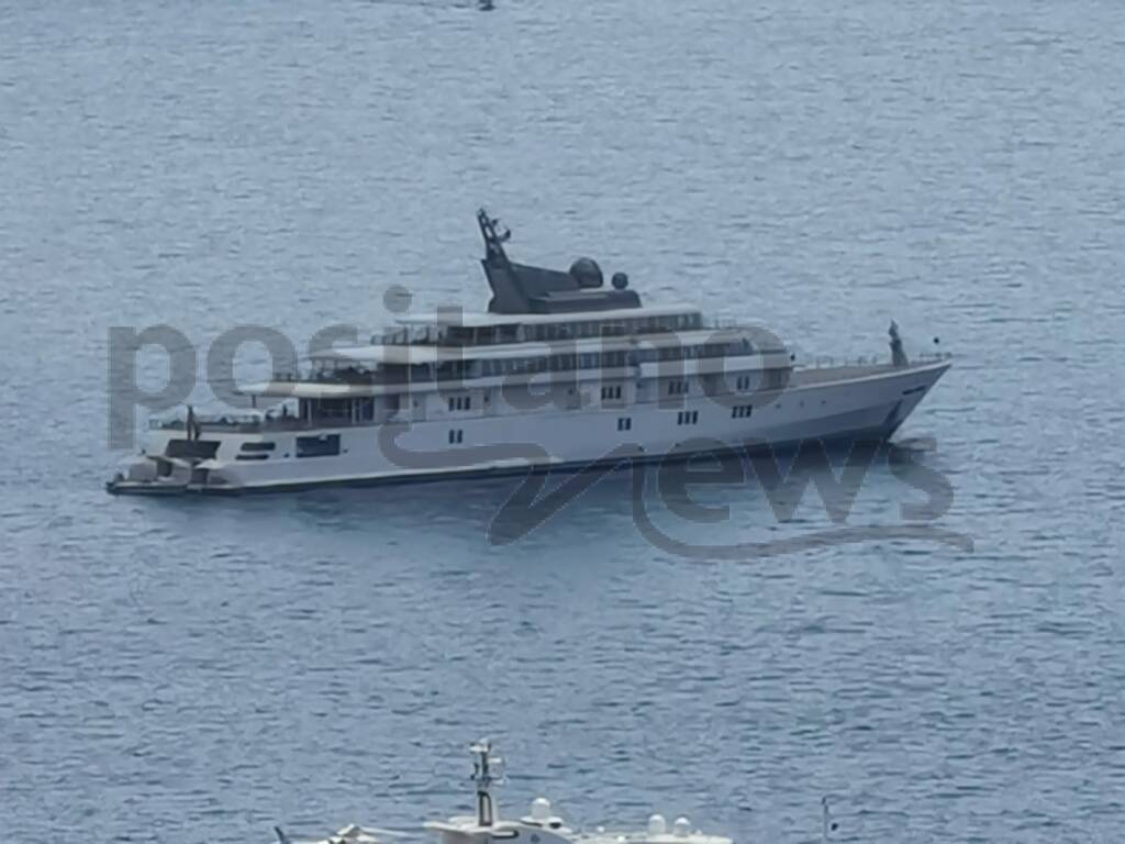 yacht positano