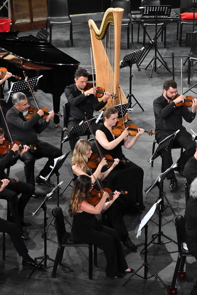 Il bis di Gergiev chiude la stagione sinfonica del Ravello Festival. In platea ad applaudirlo Alessandro Baricco