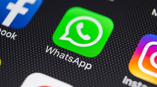 La nuova funzione di WhatsApp, foto e video scompaiono dopo la prima visualizzazione