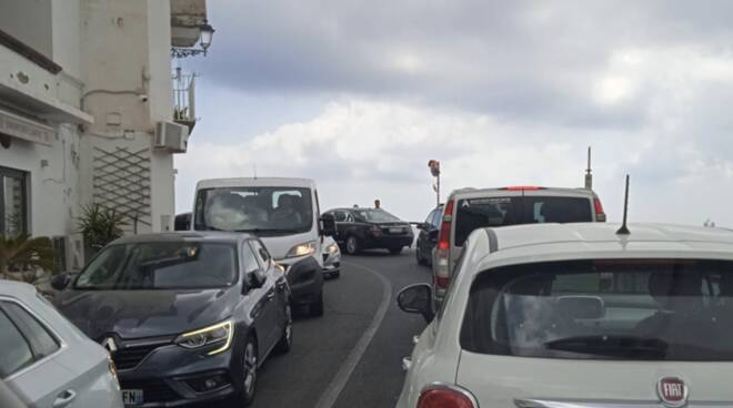 traffico costiera amalfitana