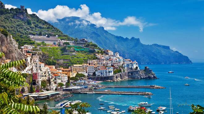 Amalfi, il giornalista Sigismondo Nastri: «Un luogo, trasformandosi in passeraio, smarrisce la sua anima»