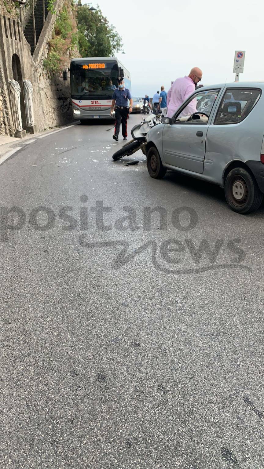 Incidente con moto a Positano località Canneto 