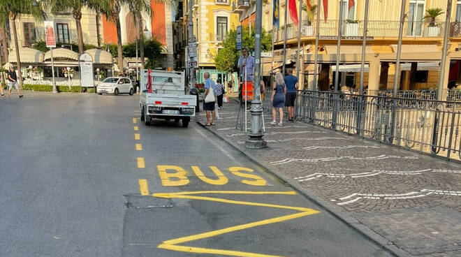 piazza tasso fermata