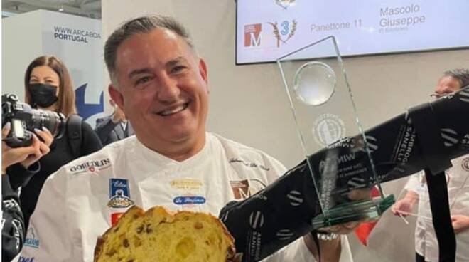 Sal de Riso vince il miglior panettone del mondo