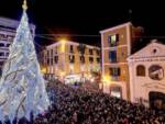 Salerno: torna Luci d'Artista, il Comune compra l'albero