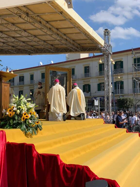 Supplica alla Madonna di Pompei 2021