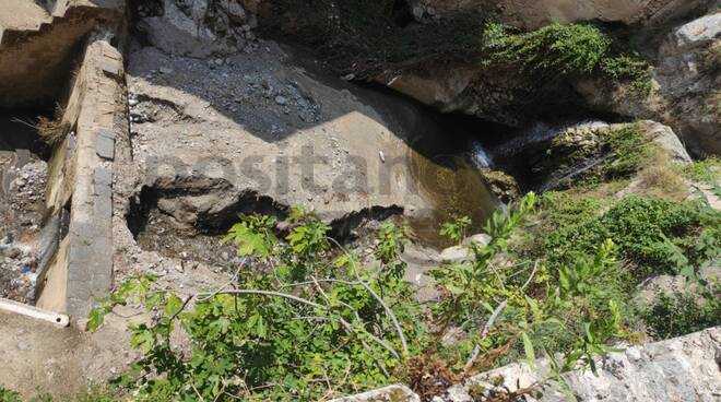 Atrani operazione sicurezza: pulite le briglie dal torrente Dragone