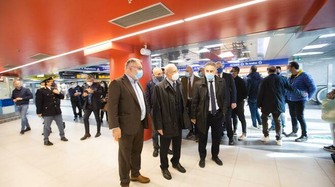 Napoli: inaugurata la nuova biglietteria EAV di piazza Garibaldi