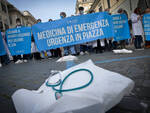 Ieri a Roma anche i medici della Costiera Amalfitana e di Cava de' Tirreni a manifestare per salvare la medicina d’urgenza