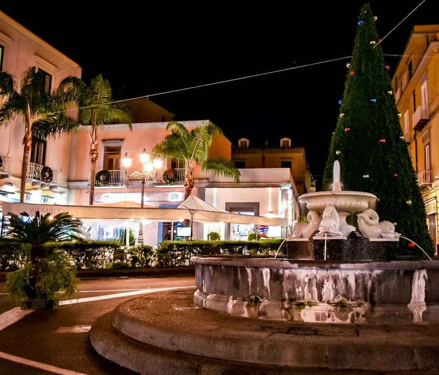 Vico Equense, il 26 novembre accensione dell'albero e delle luminarie di Natale