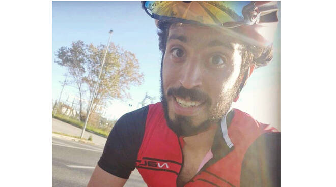 Ancona-Capo Nord in bici passando per la costiera amalfitana. L'impresa di Daniele Panarella