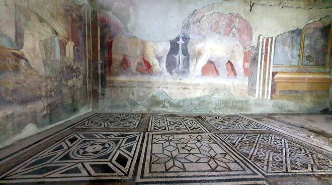 Pompei, la Casa del Larario di Achille: Natale alla scoperta delle raffinate decorazioni della domus con visite dedicate