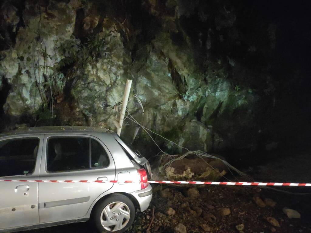 Ravello ancora piccola frana a Castiglione 