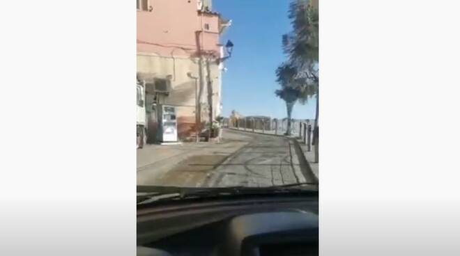 Positano: completati i lavori in via Cristoforo Colombo, domani riapre la strada