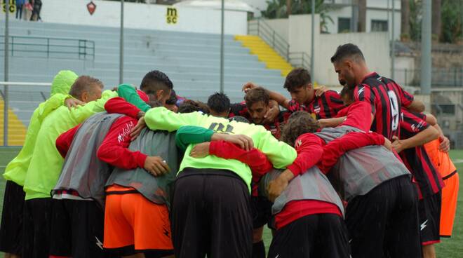 Sorrento Calcio, domani arriva la capolista Cerignola. Cioffi: "Sfida dura ed intrigante"