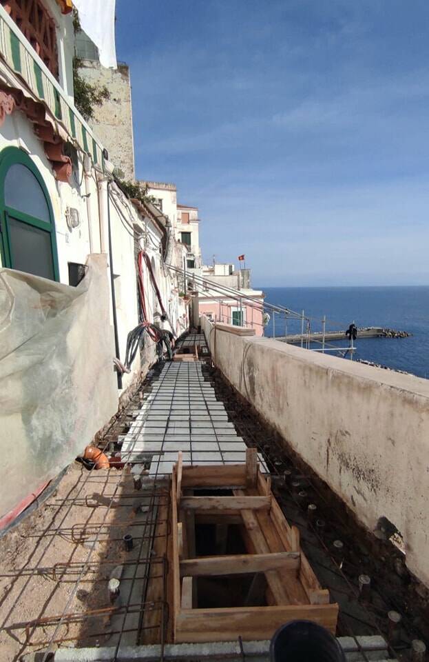 Amalfi, il sindaco Daniele Milano: "Ultimo getto di calcestruzzo per la ricostruzione di Via Annunziatella"