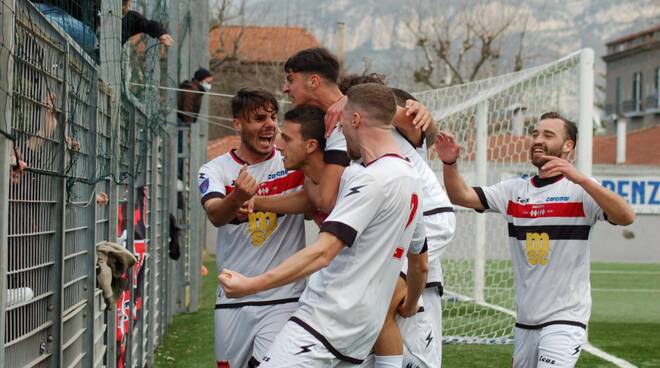 Sorrento - Bitonto: 4 - 1. Tabellino e cronaca