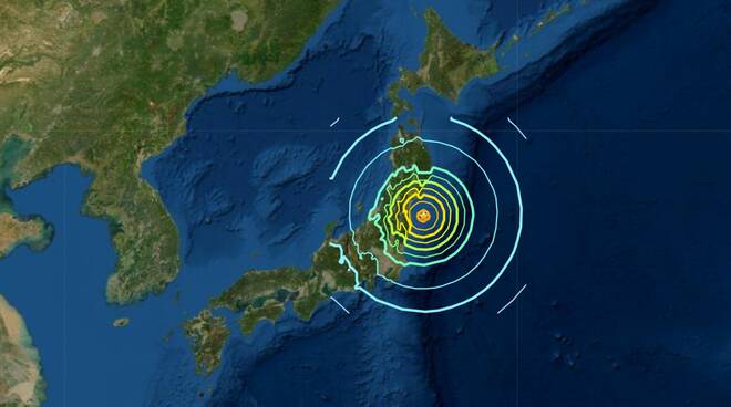 Terremoto a Fukushima, scatta l'allarme tsunami e si controlla la centrale nucleare