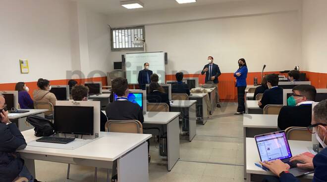 Meta, al liceo "Publio Virgilio Marone" gli studenti incontrano l'equipe della Netgroup Academy