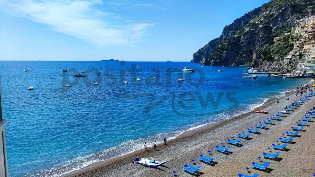 Pasquetta con boom di presenze a Positano. Prese d’assalto le vie del mare