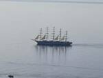 Dopo Sorrento, “Royal Clipper” arriva nel mare di Amalfi