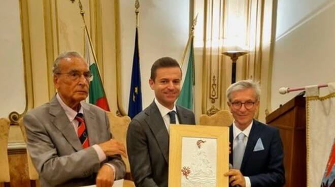Il "Premio Civiltà Vesuviana" al sindaco di Sorrento, Massimo Coppola